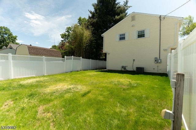 128 Jay Pl, Middlesex Boro, NJ 08846 - view of yard