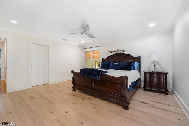 26 Danville Mountain Rd, Liberty Twp, NJ 07838 - bedroom featuring light wood-style flooring, crown molding, recessed lighting, baseboards, and a ceiling fan