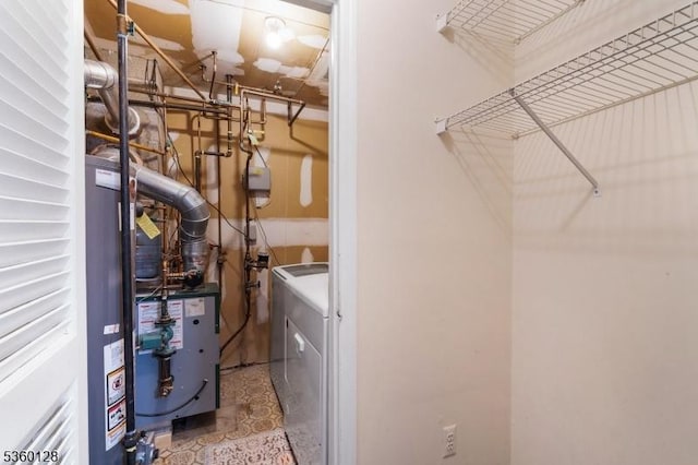 54 Pitman Rd, Parsippany-Troy Hills Twp, NJ 07054 - washroom featuring washer and dryer