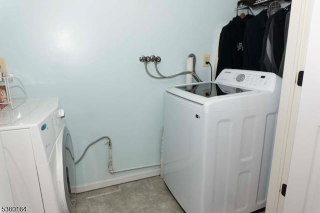 182 Durham Ct, Independence Twp, NJ 07840 - washroom featuring separate washer and dryer and baseboards