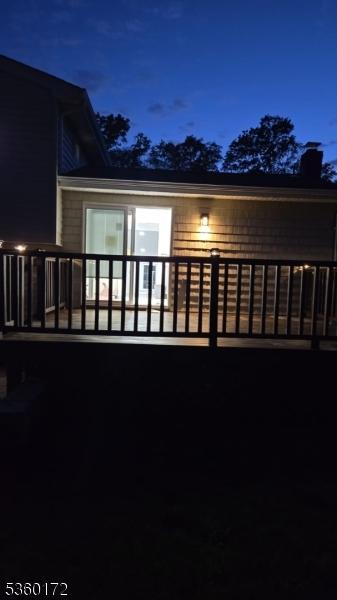 20 Wick Dr, Woodbridge Twp, NJ 08863 - view of side of home
