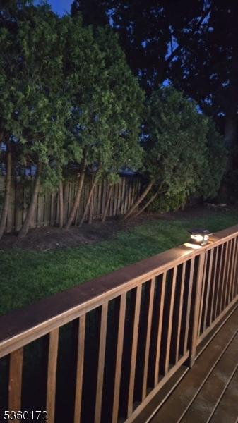 20 Wick Dr, Woodbridge Twp, NJ 08863 - view of yard