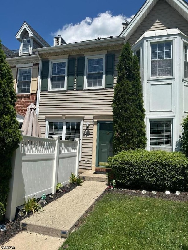 8 Bristol Dr, North Brunswick Twp, NJ 08902 - multi unit property with a chimney