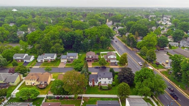 712 Kaminski Dr, Rahway City, NJ 07065 - aerial view of property's location with nearby suburban area