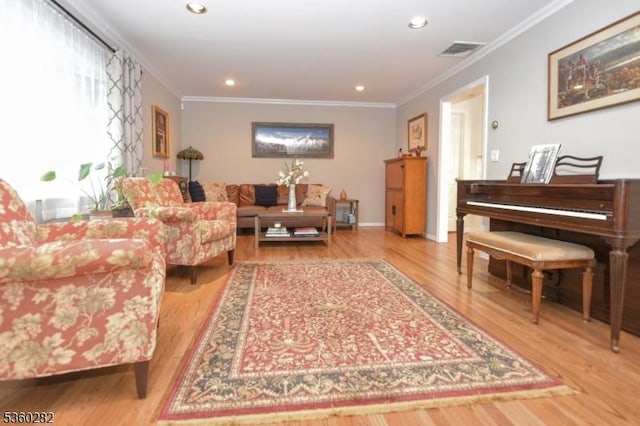 789 Charnwood Dr, Wyckoff Twp, NJ 07481 - living room featuring wood finished floors, ornamental molding, recessed lighting, and baseboards