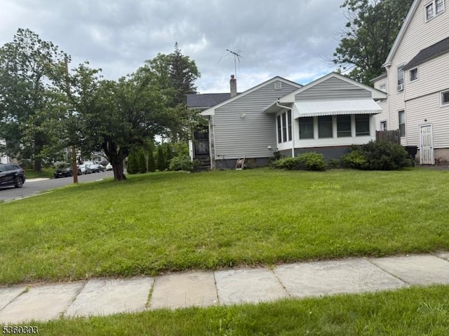 131-33 Netherwood Ave, Plainfield City, NJ 07062 - view of green lawn