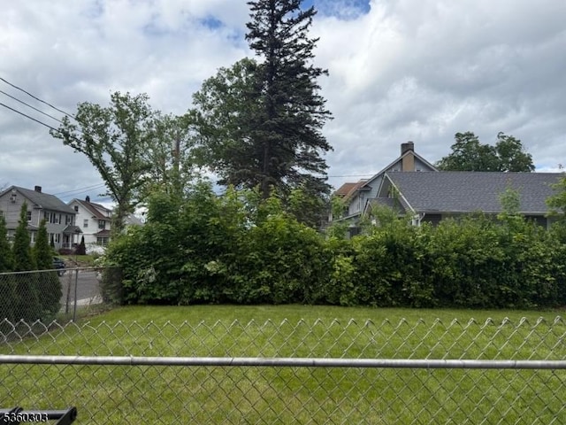 131-33 Netherwood Ave, Plainfield City, NJ 07062 - view of yard