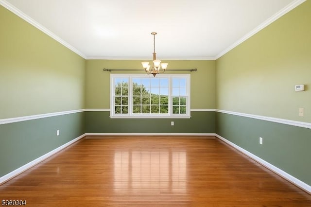 3 Spyglass Hl, Fredon Twp, NJ 07860 - empty room featuring a chandelier, wood finished floors, baseboards, and ornamental molding