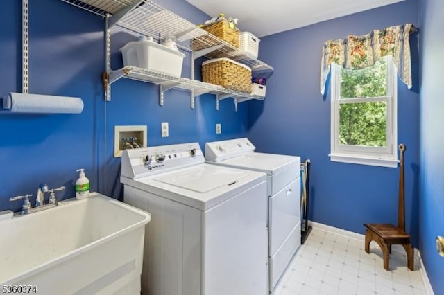 17 Steeple Chase Ct, Bedminster Twp, NJ 07921 - laundry room featuring separate washer and dryer, light floors, and baseboards