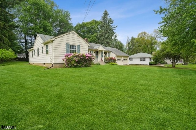 6 Emery Ave, Mendham Boro, NJ 07945 - rear view of property featuring a lawn
