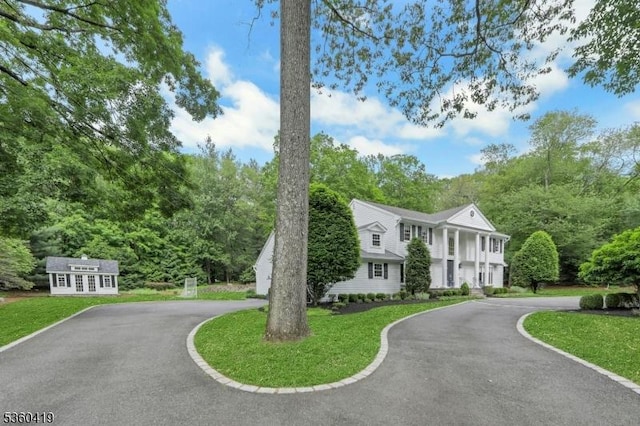 325 Hobar Ct, Franklin Lakes Boro, NJ 07417 - greek revival house with driveway and an outbuilding