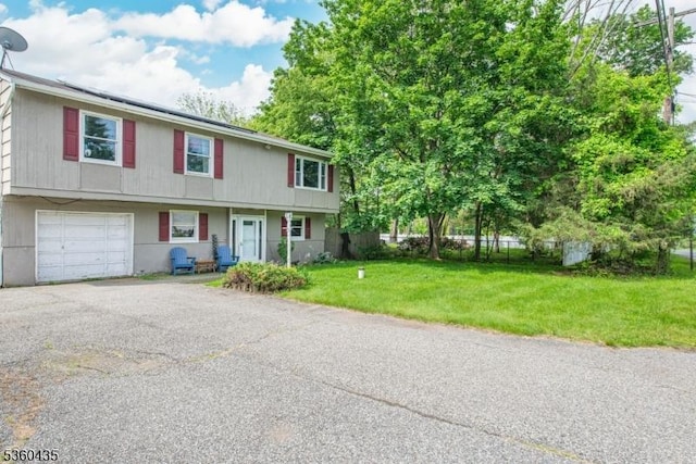110 Shore Rd, Green Twp, NJ 07821 - view of property featuring a garage and driveway