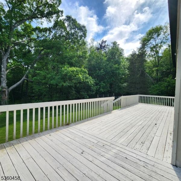 161 Neilson Rd, Wantage Twp, NJ 07461 - view of wooden terrace