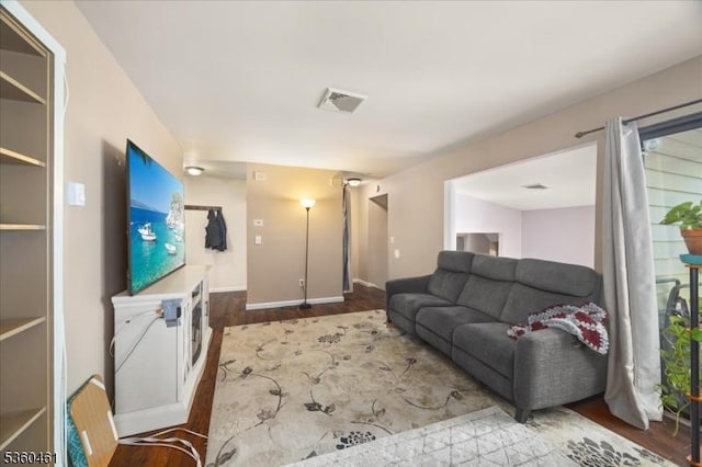 39 Hillside Ct, Union Twp, NJ 08809 - living area with wood finished floors and baseboards