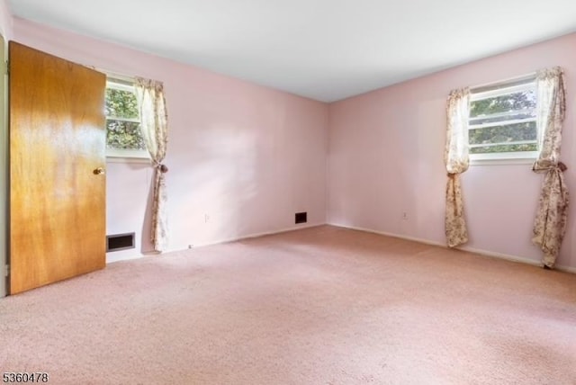 30 Fox Hill Rd, Fairfield Twp, NJ 07004 - view of carpeted empty room