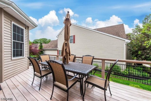53 Patriots Way, Franklin Twp, NJ 08873 - wooden deck featuring outdoor dining space