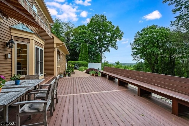 10 Beacon Hill Dr, Chester Twp, NJ 07930 - deck with outdoor dining area