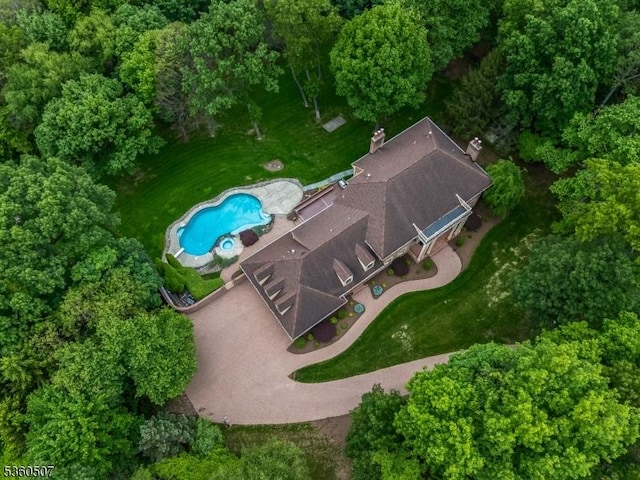 10 Beacon Hill Dr, Chester Twp, NJ 07930 - drone / aerial view of a pool