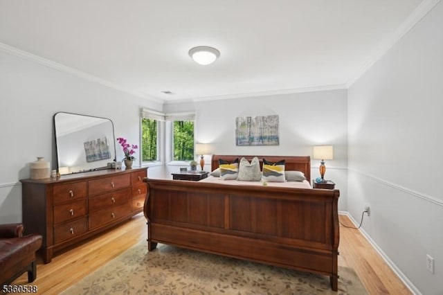 1 Colby Farm Rd, Chester Twp, NJ 07930 - bedroom with light wood-style flooring and crown molding