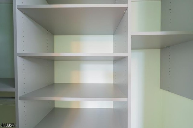 813 Riverbend Dr, Clark Twp, NJ 07066 - view of pantry