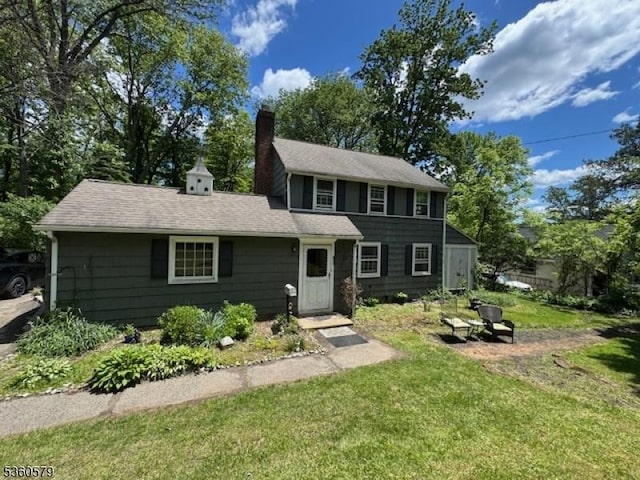 274 Diamond Hill Rd, Berkeley Heights Twp, NJ 07922 - view of front of house featuring a chimney and a front yard
