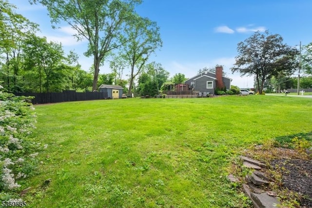 126 Smith Rd, Franklin Twp, NJ 08873 - view of yard
