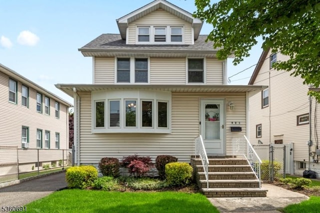 421 Lake Ave, Lyndhurst Twp, NJ 07071 - american foursquare style home with entry steps