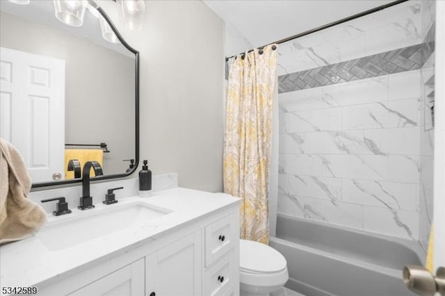 424 Willow Ct, Raritan Twp, NJ 08822 - full bathroom with vanity, toilet, and shower / bath combo
