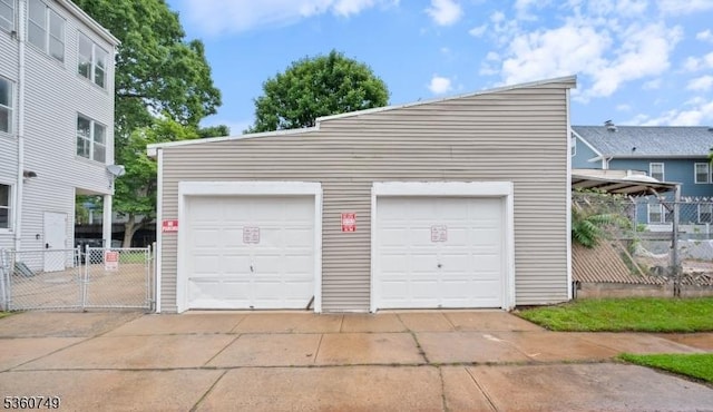 30-32 Geneva St, Elizabeth City, NJ 07206 - view of detached garage