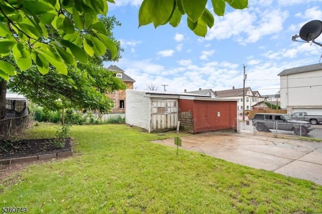 30-32 Geneva St, Elizabeth City, NJ 07206 - view of yard