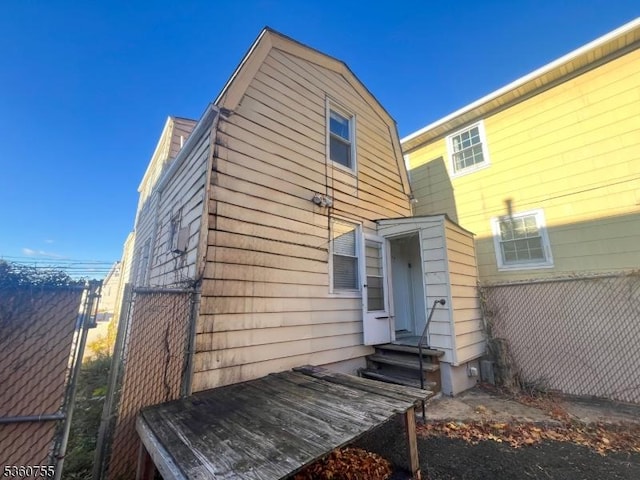 118 Maple St, Kearny Town, NJ 07032 - rear view of property with entry steps