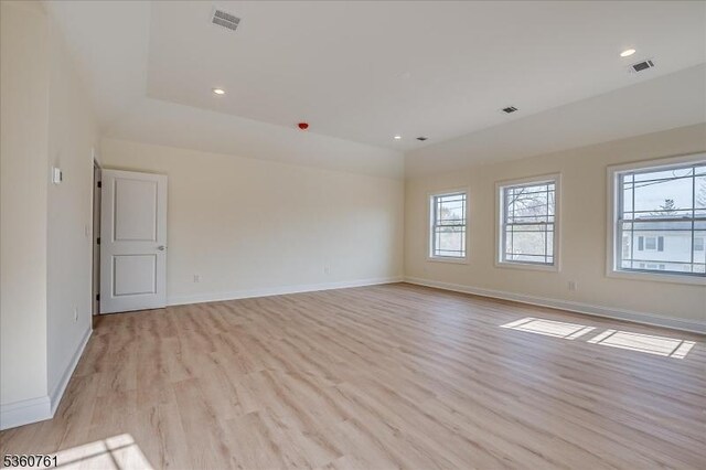 92 Hancock Rd, Piscataway Twp, NJ 08854 - spare room featuring light wood-style flooring, baseboards, and recessed lighting