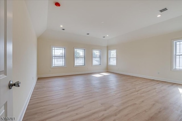 92 Hancock Rd, Piscataway Twp, NJ 08854 - unfurnished room with light wood-style flooring, baseboards, and recessed lighting