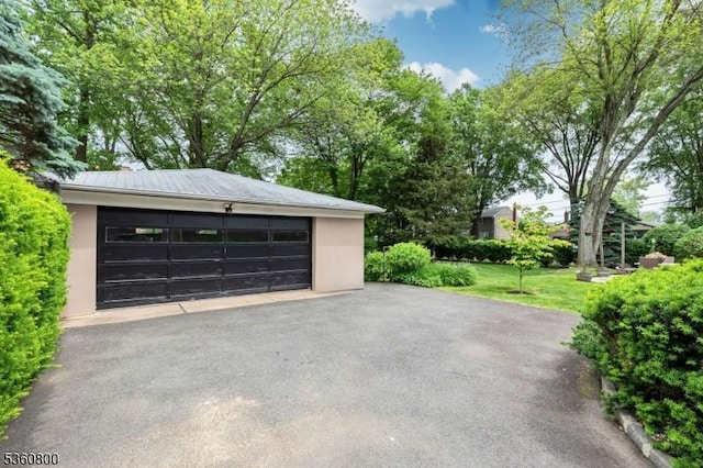 31 Woodside Ave, Cranford Twp, NJ 07016 - view of detached garage