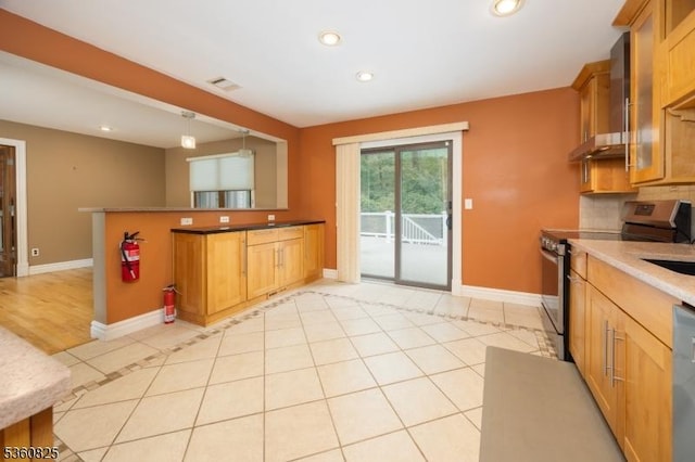 542 Drakestown Rd, Mount Olive Twp, NJ 07836 - kitchen with stainless steel appliances, baseboards, wall chimney range hood, recessed lighting, and pendant lighting