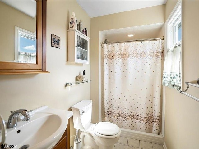 5 Portsmouth Ct, Raritan Twp, NJ 08822 - full bathroom with toilet, tile patterned floors, vanity, and curtained shower