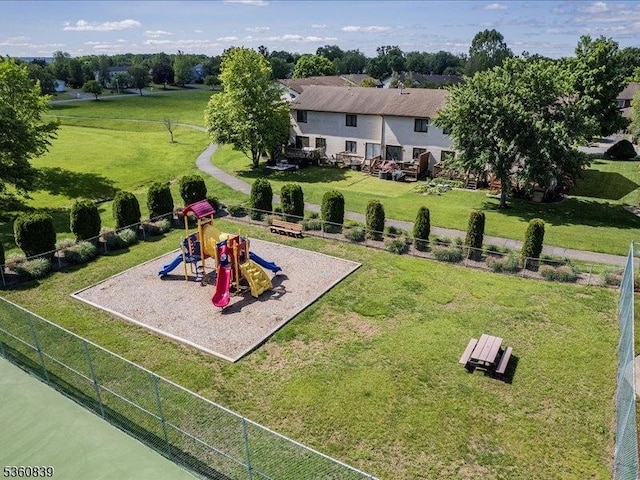 5 Portsmouth Ct, Raritan Twp, NJ 08822 - aerial view