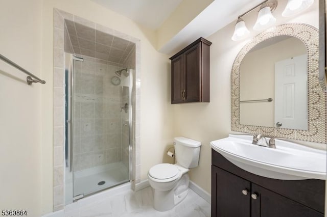 48 Jamestown Rd, Bernards Twp, NJ 07920 - full bath featuring toilet, vanity, a shower stall, and baseboards