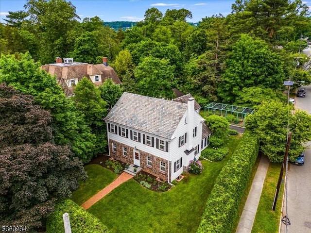 168 Grove St, Montclair Twp, NJ 07042 - aerial view of property and surrounding area with a heavily wooded area