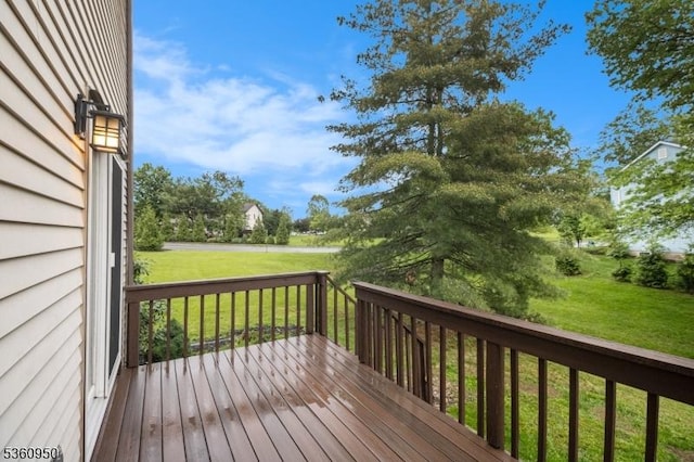 31 Canterberry Cir, Raritan Twp, NJ 08822 - wooden deck featuring a yard