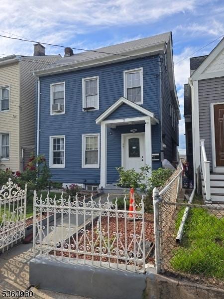 3 Barnes St, Paterson City, NJ 07501 - view of front of house featuring a fenced front yard
