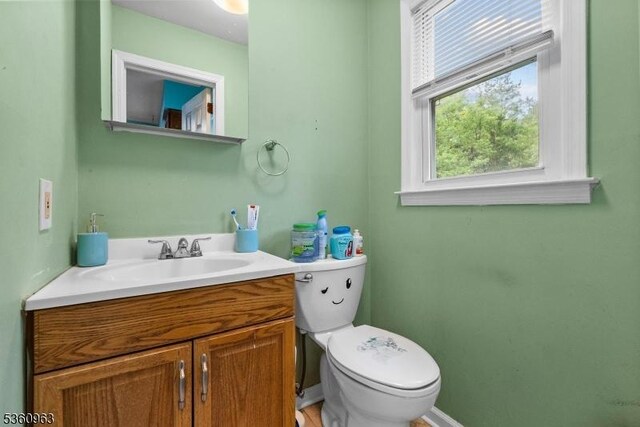 41 Fairview Ave, Bound Brook Boro, NJ 08805 - half bath with vanity and toilet