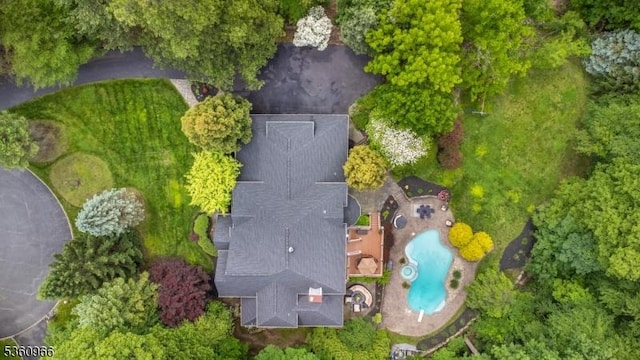 7 Briscoe Chase, Ringwood Boro, NJ 07456 - bird's eye view of a pool