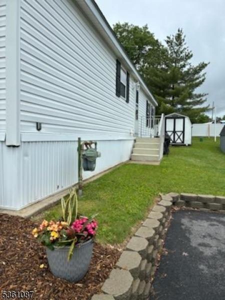 512 Kenbury Rd, Branchburg Twp, NJ 08876 - view of home's exterior