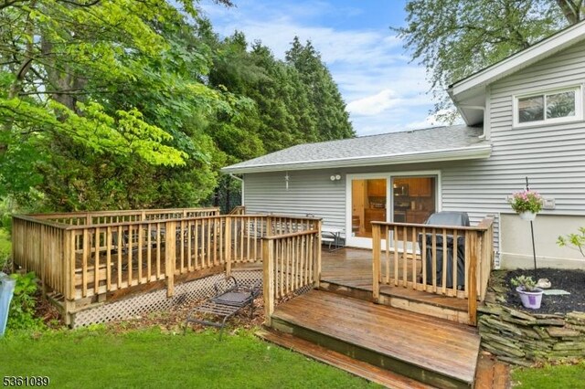 62 Valley View Rd, High Bridge Boro, NJ 08829 - view of wooden deck