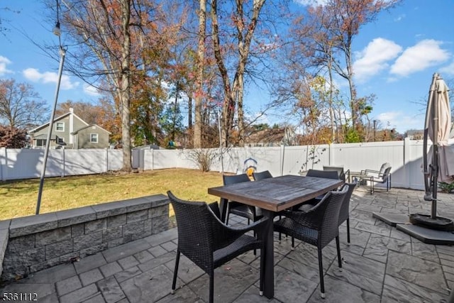 13 Henley Ave, Cranford Twp, NJ 07016 - view of patio / terrace featuring outdoor dining space