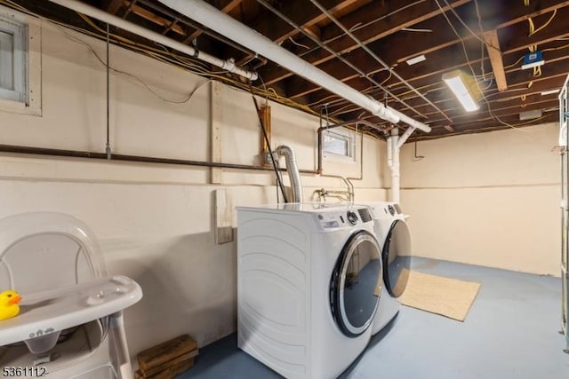 13 Henley Ave, Cranford Twp, NJ 07016 - laundry area with washer and clothes dryer