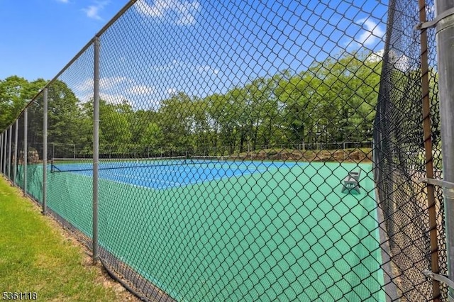 42 Rockcreek Ter Unit 42, Riverdale Boro, NJ 07457 - view of tennis court