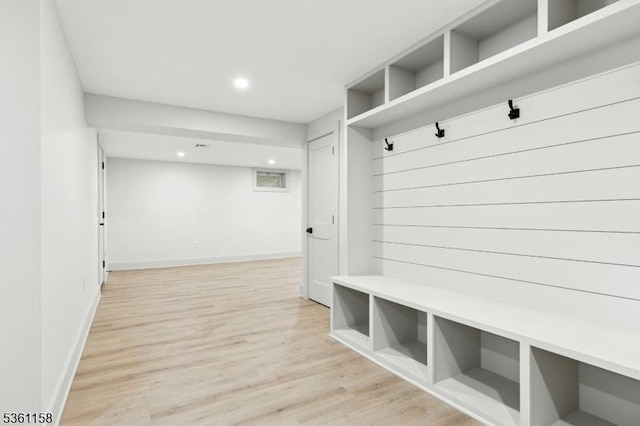 48 Hunterdon Blvd, Berkeley Heights Twp, NJ 07974 - mudroom featuring recessed lighting and light wood-type flooring