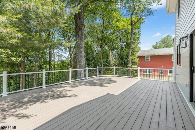 48 Hunterdon Blvd, Berkeley Heights Twp, NJ 07974 - view of wooden deck